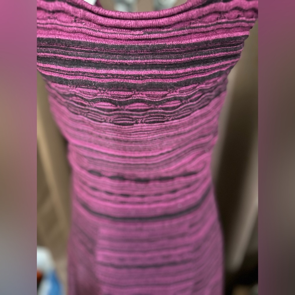 Jessica Simpson Sleeveless Sweater Dress Pink & Black Textured Stripes - Picture 2 of 5